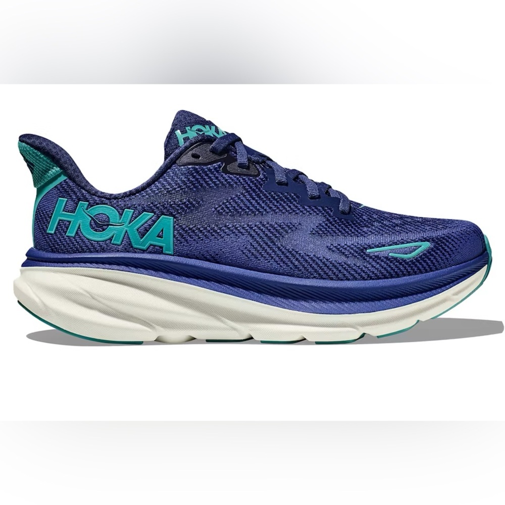 Hoka Clifton 9 for Women Size 8.5 in Bellwether Blue/Sky Blue NIB